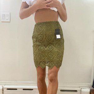 CYNTHIA STEFFE Metallic Lace Overlay Skirt
